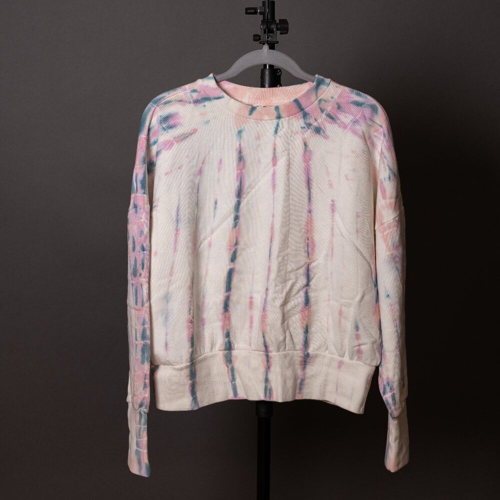 NWT Old Navy cropped sweatshirt (size L)